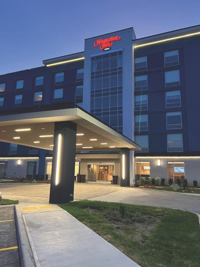 Hampton Inn By Hilton Кингстън Екстериор снимка